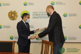 Minister of Environment Romanos Petrosyan received Tobias Munchmeier, Regional Director of the Caucasus Nature Fund (CNF)