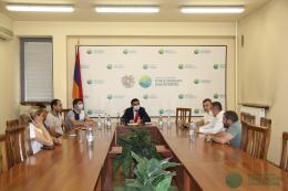 “We share the vision of the best future of our country:” Acting Minister of Environment Romanos Petrosyan met with investors in tourism sector