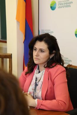 Deputy Minister of Environment Anna Mazmanyan met with representatives of the private sector