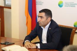 Acting Minister of Environment Romanos Petrosyan held a working consultation